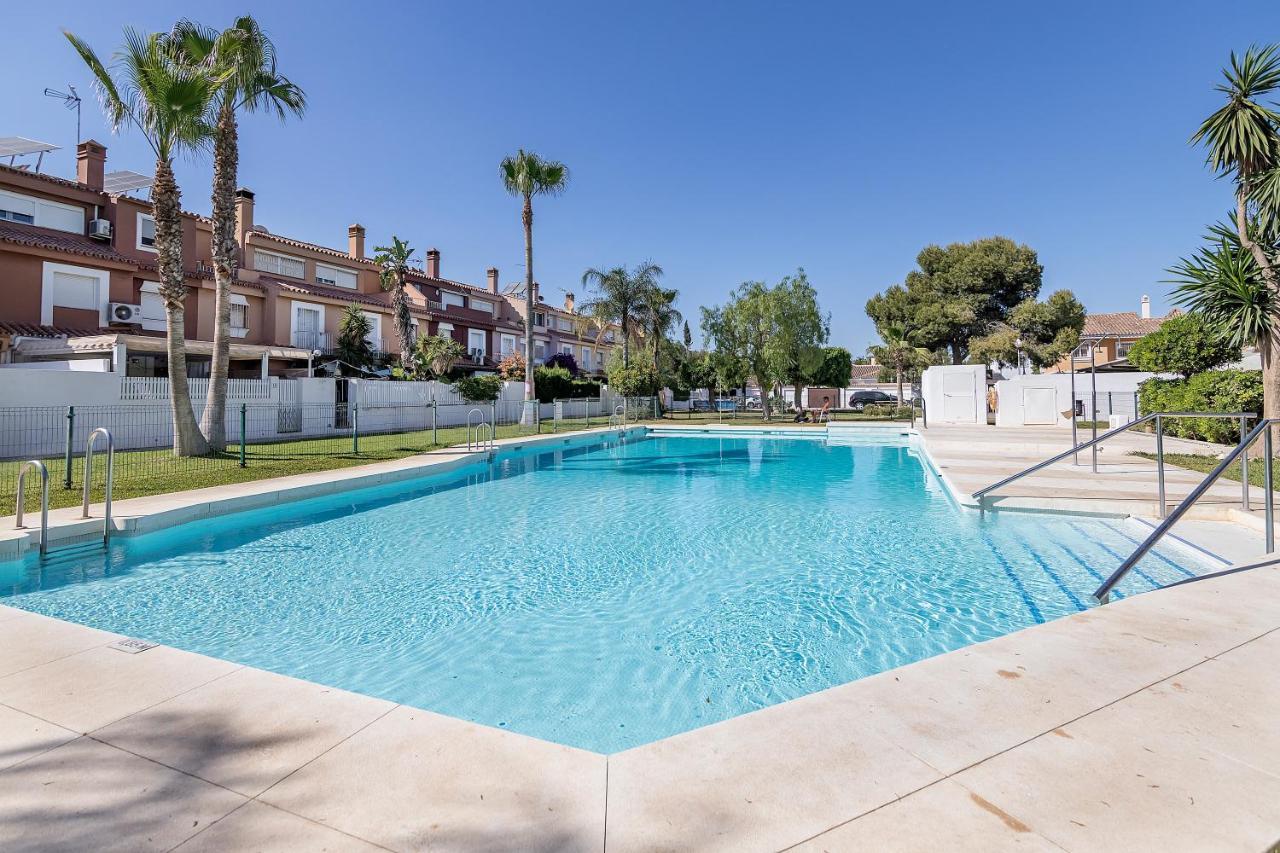 Bhost - Wilkinson Lägenhet Málaga Exteriör bild